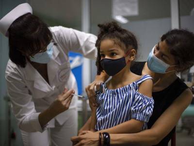 اٹلی کا 5 سے 11 سال کی عمر کے بچوں کو کورونا وائرس سے بچاﺅ کی ویکسین لگانے کا اعلان