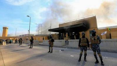 بغداد میں امریکی سفارت خانہ پر راکٹوں سے حملہ، ایک لڑکی اور خاتون زخمی