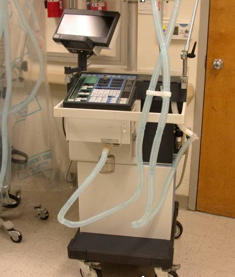 میو ہسپتال کے آئی سی یو میں 6 وینٹی لیٹرز خراب، مریضوں کو مشکلات 