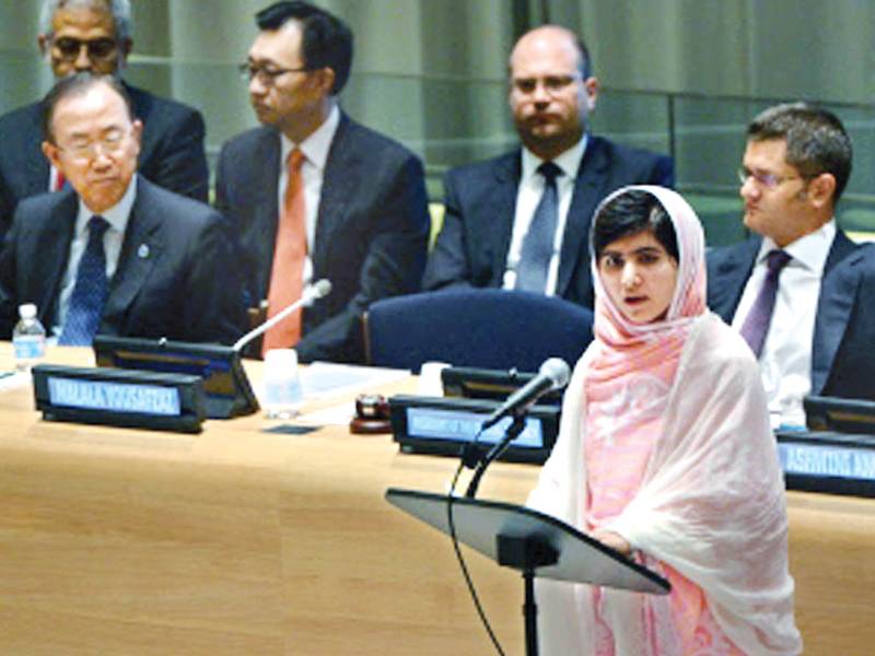 دنیا بھر میں ملالہ ڈے منایا گیا‘ قلم سے دہشت گردی کا مقابلہ کرونگی‘ مجھے مارنے والے بھی سامنے آ جائیں تو گولی نہیں ماروں گی: ملالہ 