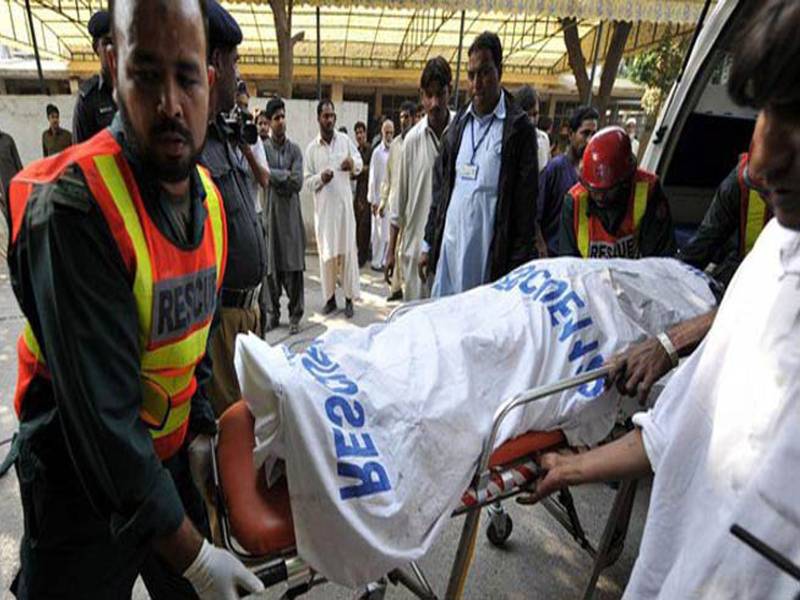 کراچی : عزیز بلوچ گروپ کے پانچ افراد بیدردی سے قتل‘ گھر پر بم حملہ‘ بچی جاں بحق 