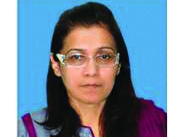 سندھ ہائیکورٹ: نرگس سیٹھی کی تنخواہ روکنے کا حکم برقرار، فریقین کے درمیان واجبات کے معاملے پر رپورٹ طلب 