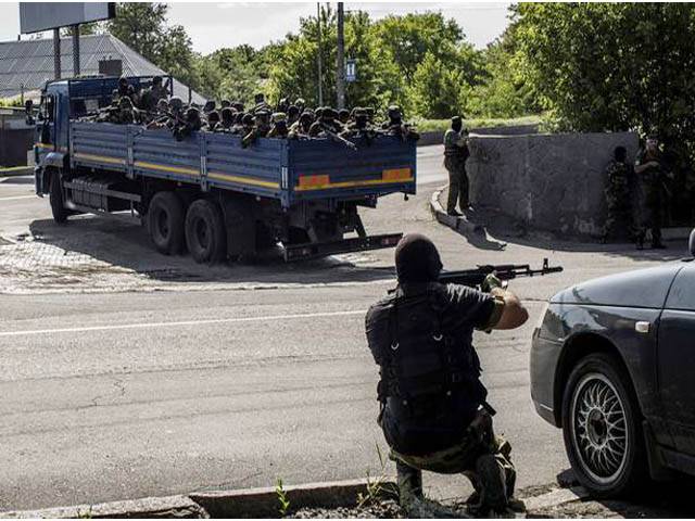 مشرقی یوکرائن: سرکاری فوج اور باغیوں میں جھڑپ، 12 افراد ہلاک 