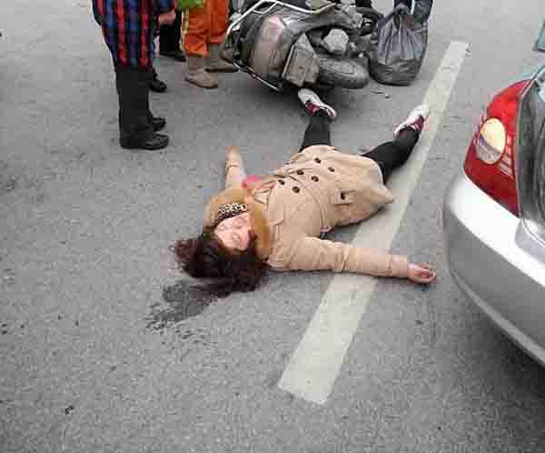 لاہور، فیروزوالا میں ٹریفک حادثات، 2خواتین ہلاک