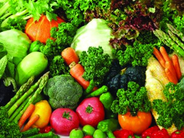 سبزیوں کو ابالنے کی بجائے تل کر کھانا زیادہ صحت بخش ہے: نئی تحقیق
