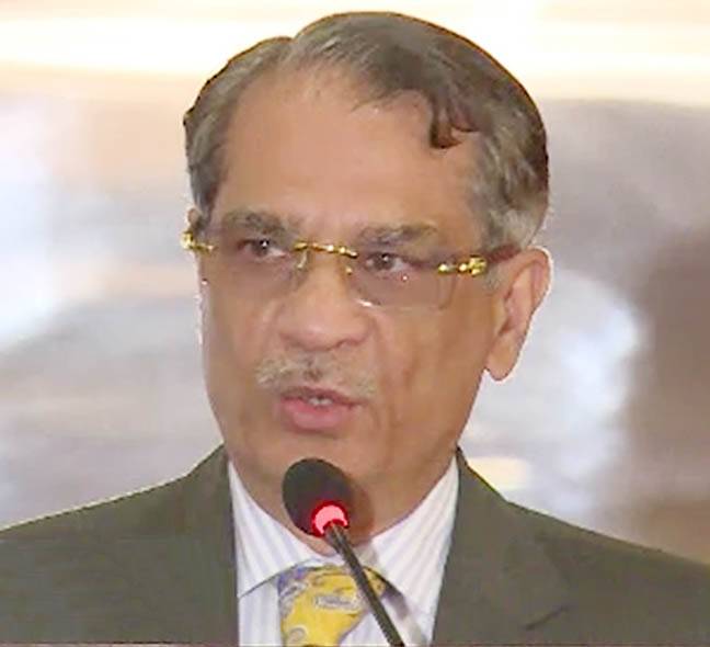 چاروں صوبوں کو قدرتی گیس کی فراہمی، یہ عام نہیں خاص اور اہم ترین کیس ہے: جسٹس ثاقب 