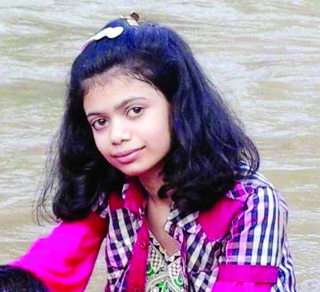منڈی بہاؤ الدین: سیلفی بناتے لڑکی دریائے نیلم میں گر کر ہلاک، باپ، دوسری بہن کو بچا لیا گیا 