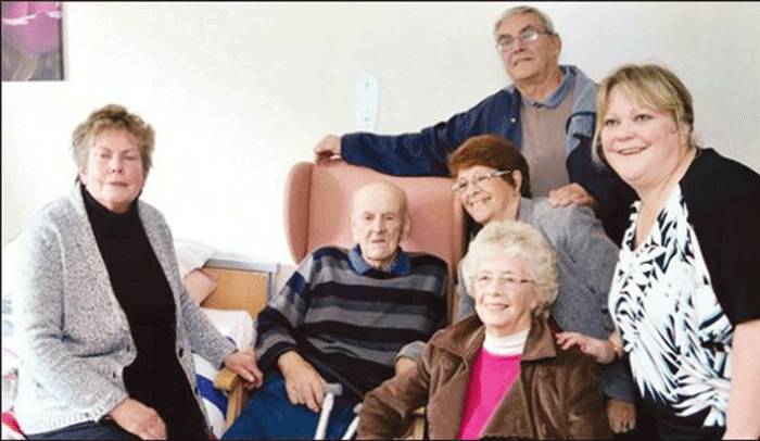 برطانیہ کے معمر ترین شخص 108 سال کی عمر میں انتقال کر گئے 