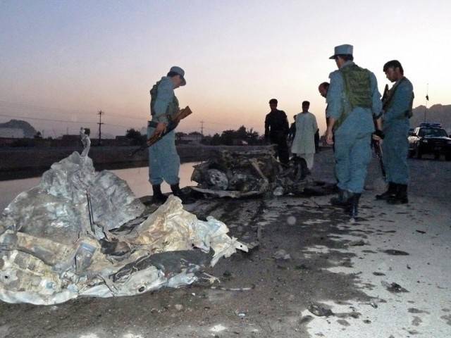 افغان طالبان نے مرکزی صوبہ غزنی کے ضلع زانا خان پر قبضہ کر لیا، حملے میں 4پولیس اہلکار ہلاک اور8 زخمی 