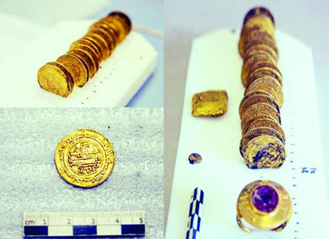 فرانس میں چرچ کی کھدائی، 12ویں صدی کا خزانہ برآمد