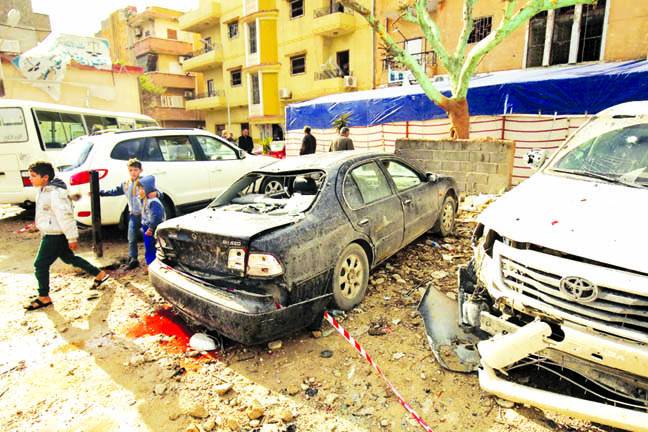 لیبیا: مسجد کے سامنے 2 کار بم دھماکے‘ 33 افراد ہلاک‘ 70 زخمی