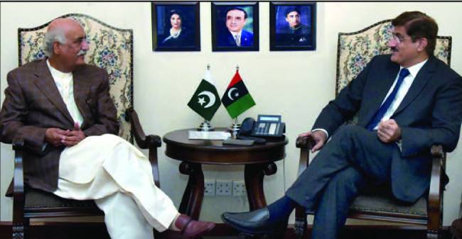 وزیراعلیٰ سندھ سے قائد حزب اختلاف سید خورشید شاہ کی ملاقات ،سیاسی صورت حال اور ترقیاتی کاموں پر تبادلہ خیال