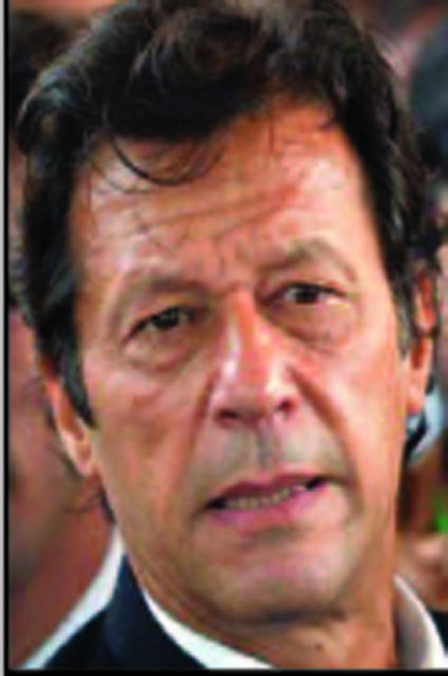 عمران خان آج کراچی پہنچیں گے سپر ہائی وے پرمحسود قبائل کے کیمپ کادورہ کریں گے