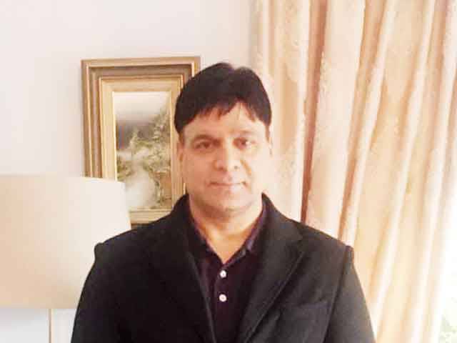 پاکستان میں اداروں کی لڑائی سے مسئلہ کشمیر کو نقصان پہنچ رہا ہے: سردار صدیق