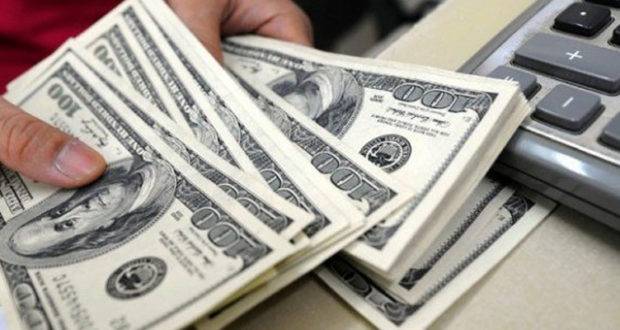 اوپن مارکیٹ میں ڈالر مزید ڈیڑھ روپیہ مہنگا‘ 124.50 روپے تک پہنچ گیا 