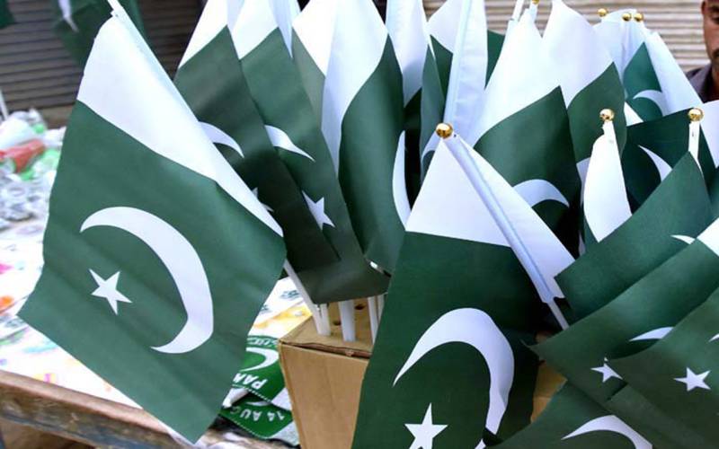 ملک بھر میں جشن آزادی منانے کی تیاریاں عروج پر، ہر طرف سبز ہلالی پرچموں کی بہار