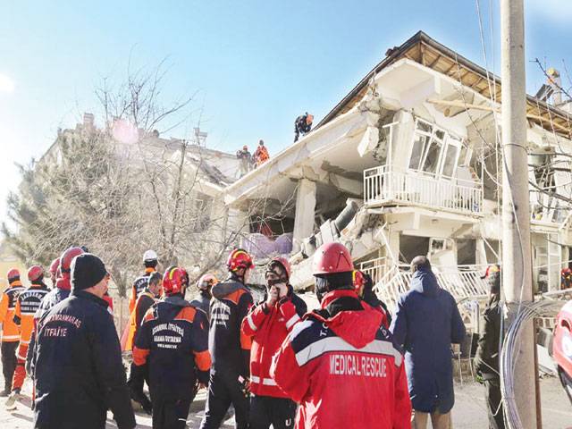 ترکی، زلزلہ سے ہلاکتیں 29، 1000 زخمی، سینکڑوں عمارتیں تباہ:امدادی سرگرمیوں کیلئے تیار ہیں: جنرل باجوہ