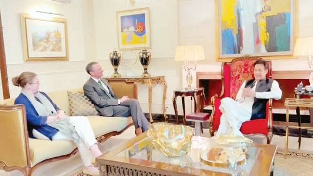 ہمارے پاس دو راستے ہیں ، ترکیہ کے نقش قدم پر چلیں یا میانمار بن جائیں : عمران خان 