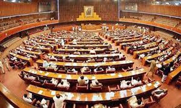 پارلیمنٹ میں’’ زرداری سب پہ بھاری‘‘ کے نعرے