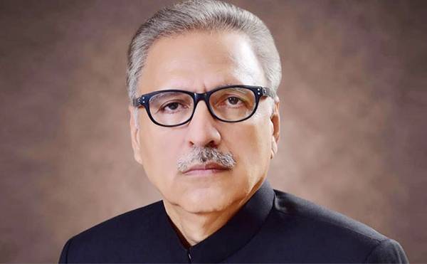 پاکستان کا مستقبل تابناک، عوامی خدمت میرے لئے باعث فخر رہی: عارف علوی