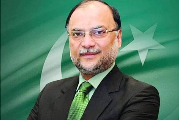 ترقیاتی منصوبوں میں پبلک پرائیویٹ پارٹنرشپ چاہتے ہیں: احسن اقبال