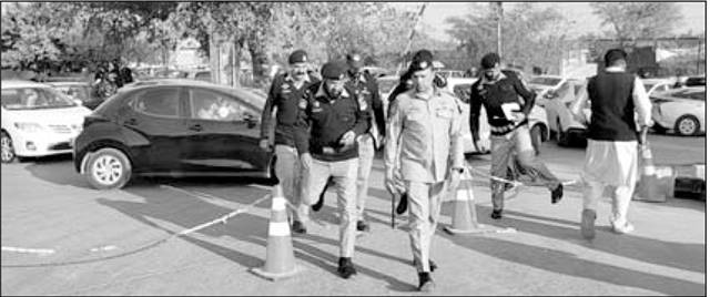 ایچ نائن بازار میں غیر قانونی پارکنگ کے خلاف آپریشن