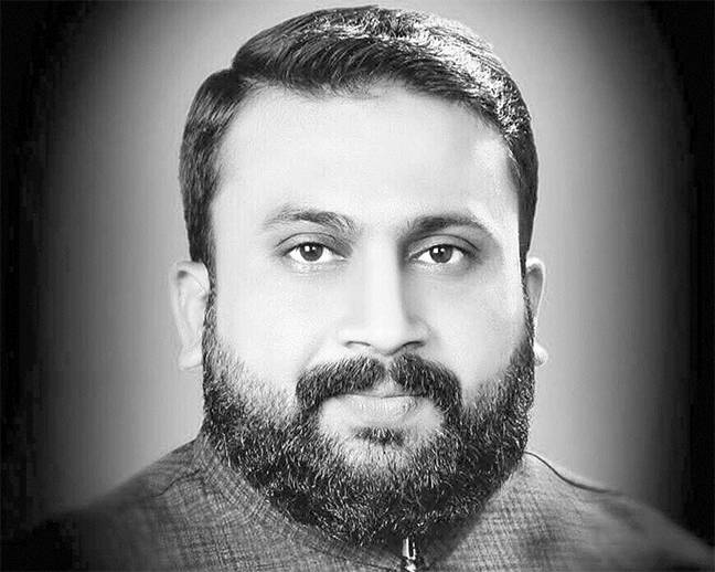 ملکی مفادات سے کھیلنے والوں کی سازشیں ناکام ہونگی:منور اقبال