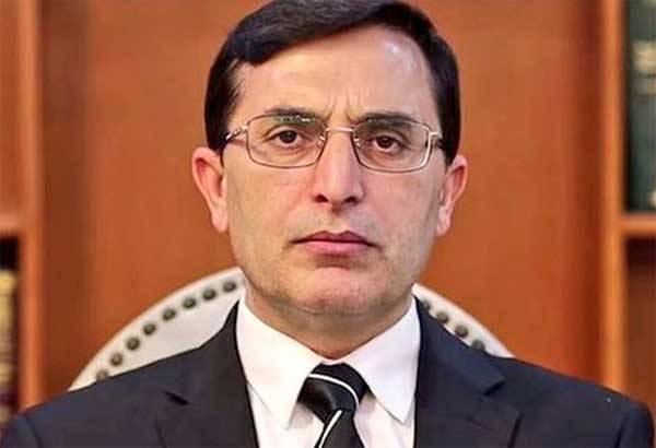 پی ٹی آئی میں بڑھتے اختلافات‘ بیرسٹر گوہر نے پارٹی رہنماؤں کو بیان بازی سے روکدیا 