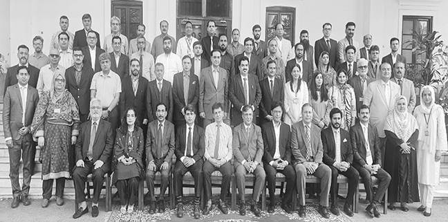 نیشنل سکول آف پبلک پالیسی :’’گفت و شنید کی مہارت‘‘ پر تربیتی ورکشاپ  