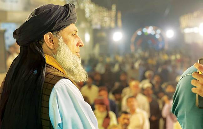 پاکستان دنیا کی مسلم سپر پاور ،میلی  آنکھ کرکے دیکھنے پرپھوڑ دی جائیگی:صاحبزادہ پیر اعجاز اشرفی 
