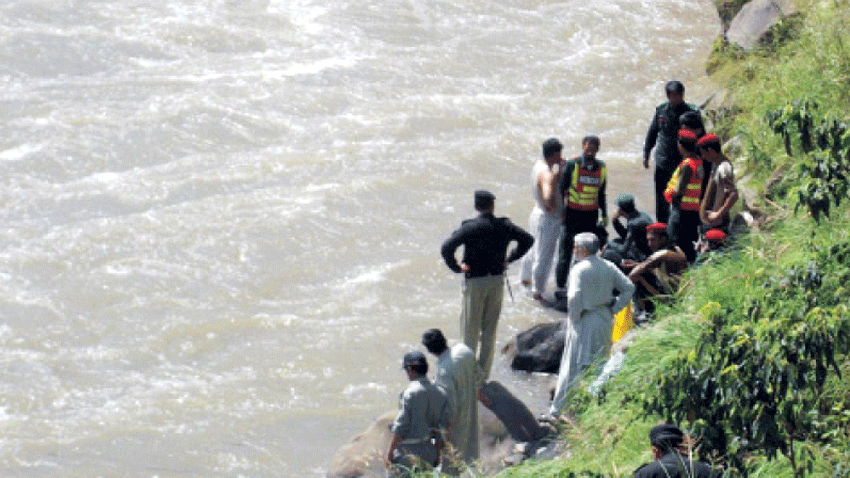 دریائے سندھ میں ڈوب کر 5 افراد جاں بحق