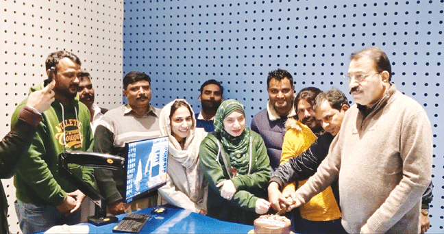  سرکاری ہسپتالوں میں ادویات کی چوری برداشت نہیں کی جائیگی: خواجہ سلمان 