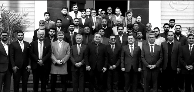 گوجرانوالہ:سنٹرل ایشیا کے5ممالک کے سفیروں کا جی بی سی کا دورہ
