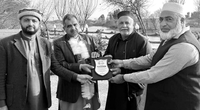 قوم کی تعمیروترقی میں استاد کاکردارنہایت اہم ہے،ملک محمد مسکین