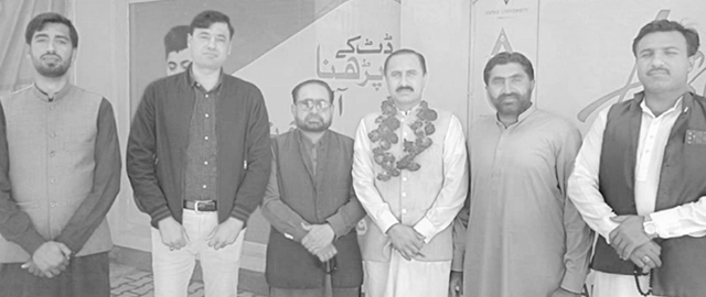  شاہ جمال جیسے پسماندہ علاقہ میں کالج طلبا کیلئے نعمت سے کم نہیں: مہر نیاز حسین