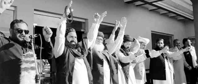 سابق امیدوار پی پی 9 راجہ بابر کرامت کے زیر اہتمام عید ملن پارٹی