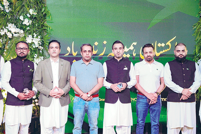 امارات گروپ آف کمپنیز کا شاندار قومی فتح پر ملک بھر میں جشن ،تقریبات کا اہتمام