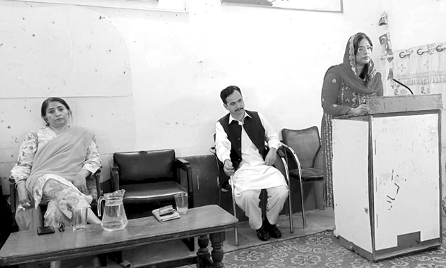 چیئرمین راولپنڈی بورڈ کا لوئر ٹوپا مری مارکنگ سینٹر کا اچانک دورہ